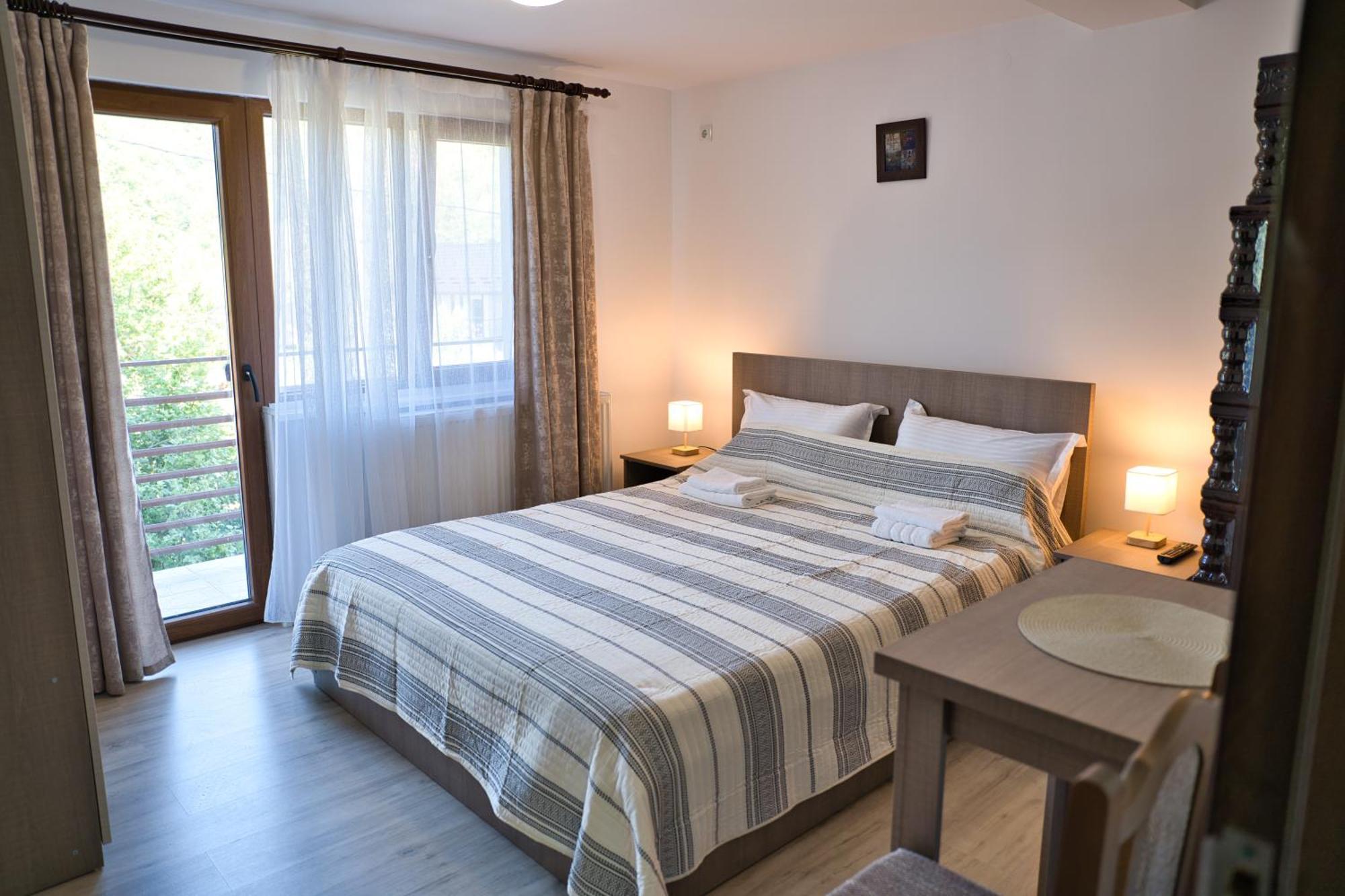 Perla Argesului, Ciubar, Piscina, Lift, Gratar, Cabana, Pensiuni, Hotel Cazare Transfagarasan Curtea De Arges Albestii de Arges Exteriör bild