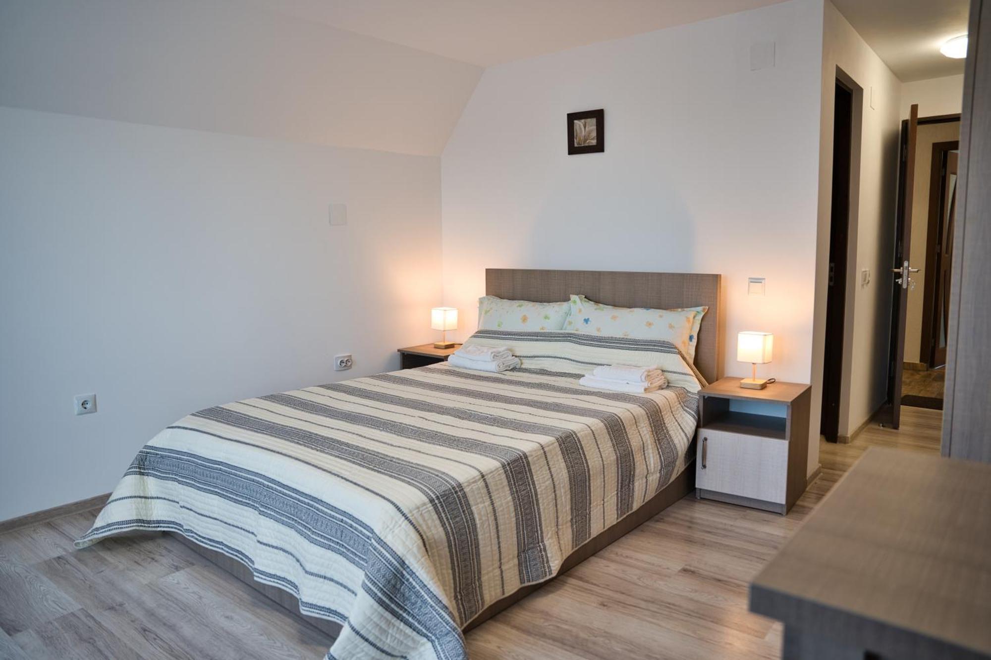 Perla Argesului, Ciubar, Piscina, Lift, Gratar, Cabana, Pensiuni, Hotel Cazare Transfagarasan Curtea De Arges Albestii de Arges Exteriör bild
