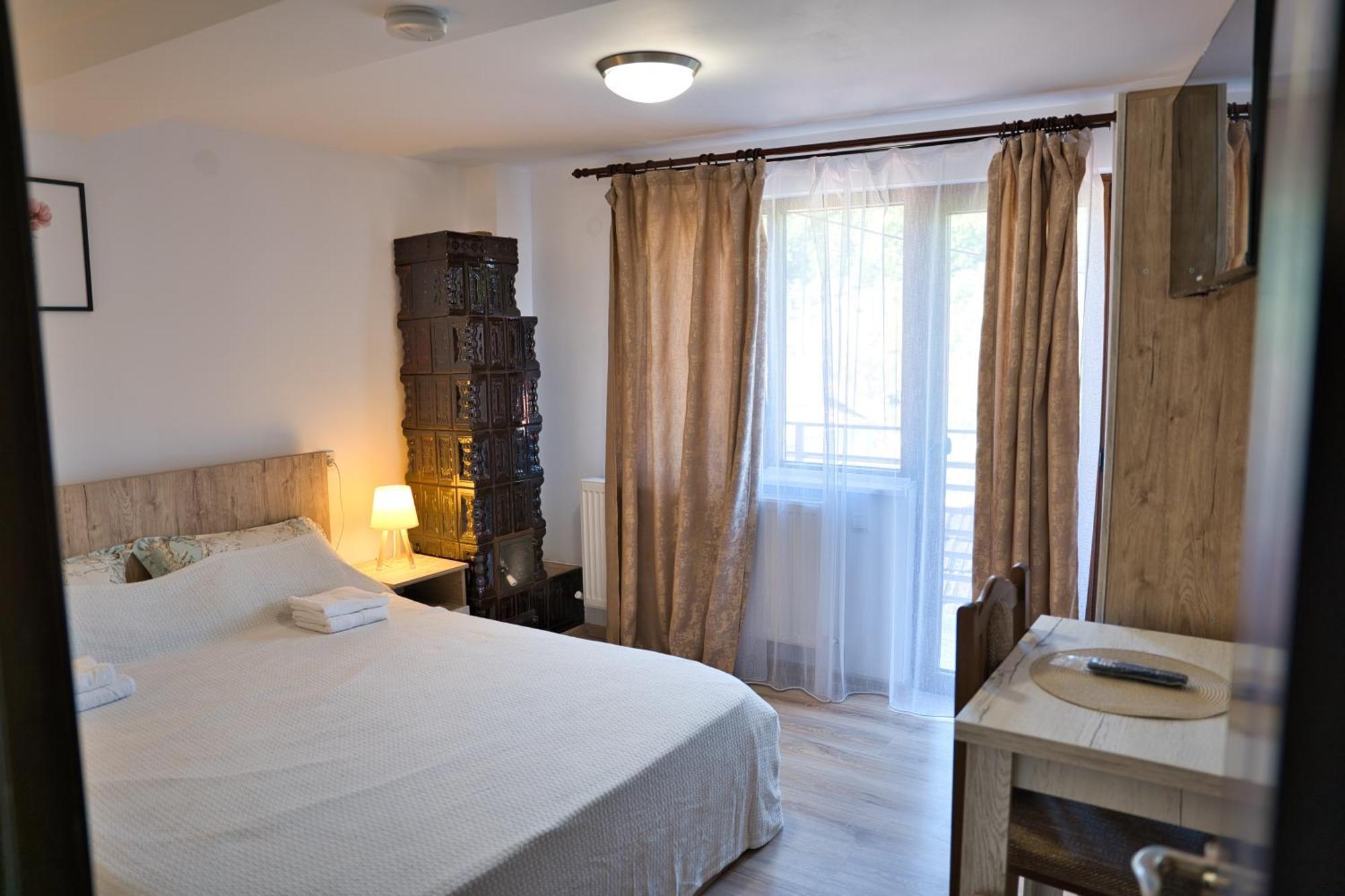 Perla Argesului, Ciubar, Piscina, Lift, Gratar, Cabana, Pensiuni, Hotel Cazare Transfagarasan Curtea De Arges Albestii de Arges Exteriör bild