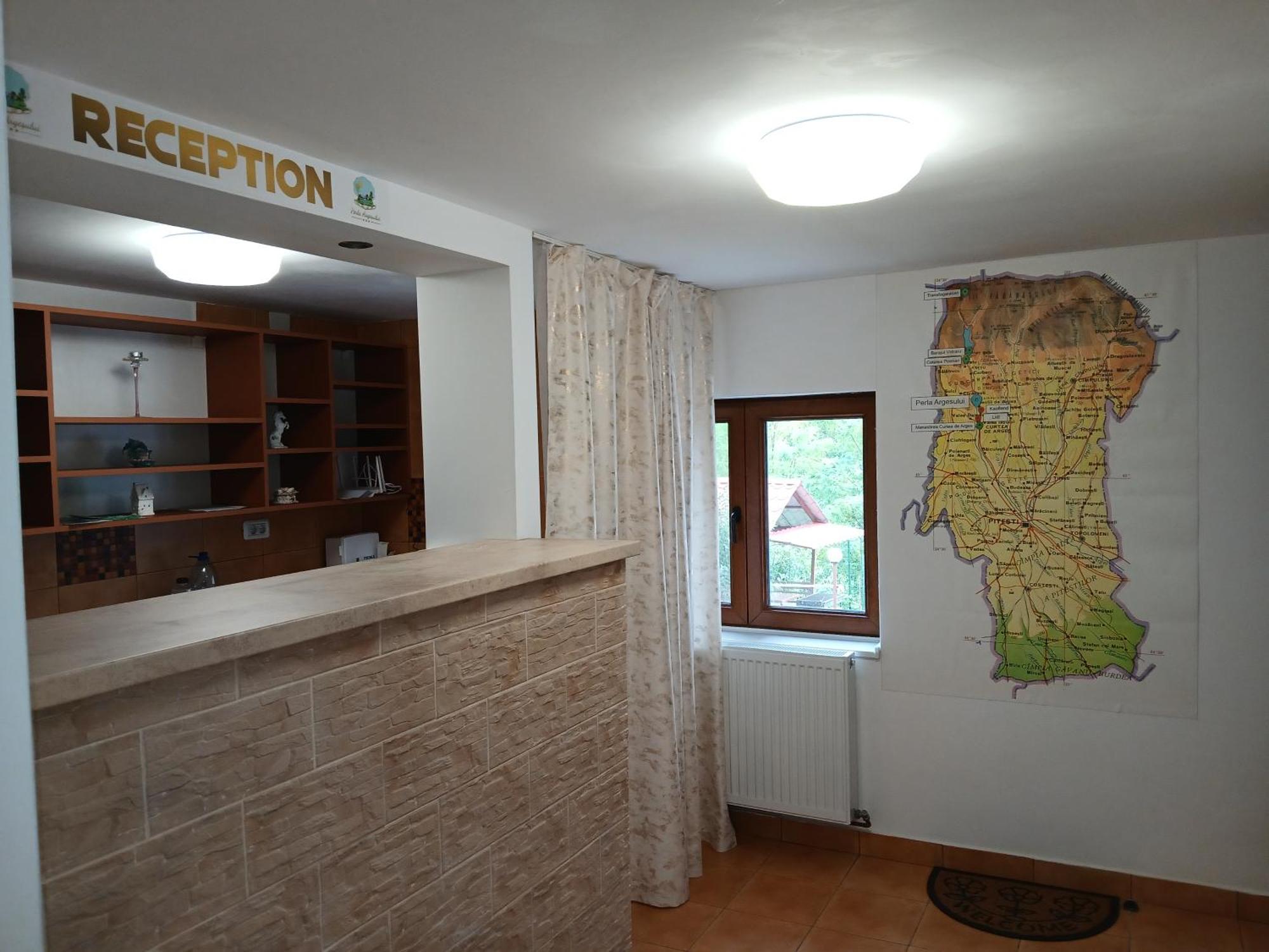 Perla Argesului, Ciubar, Piscina, Lift, Gratar, Cabana, Pensiuni, Hotel Cazare Transfagarasan Curtea De Arges Albestii de Arges Exteriör bild
